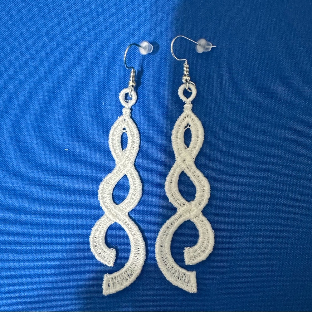 Embroidered Freestanding Lace Off White Dangle Earrings